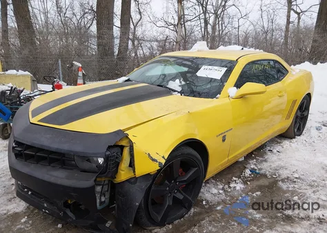 2013 Chevrolet Camaro 2Ls from USA, damaged, VIN 2G1FA1E38D9239218